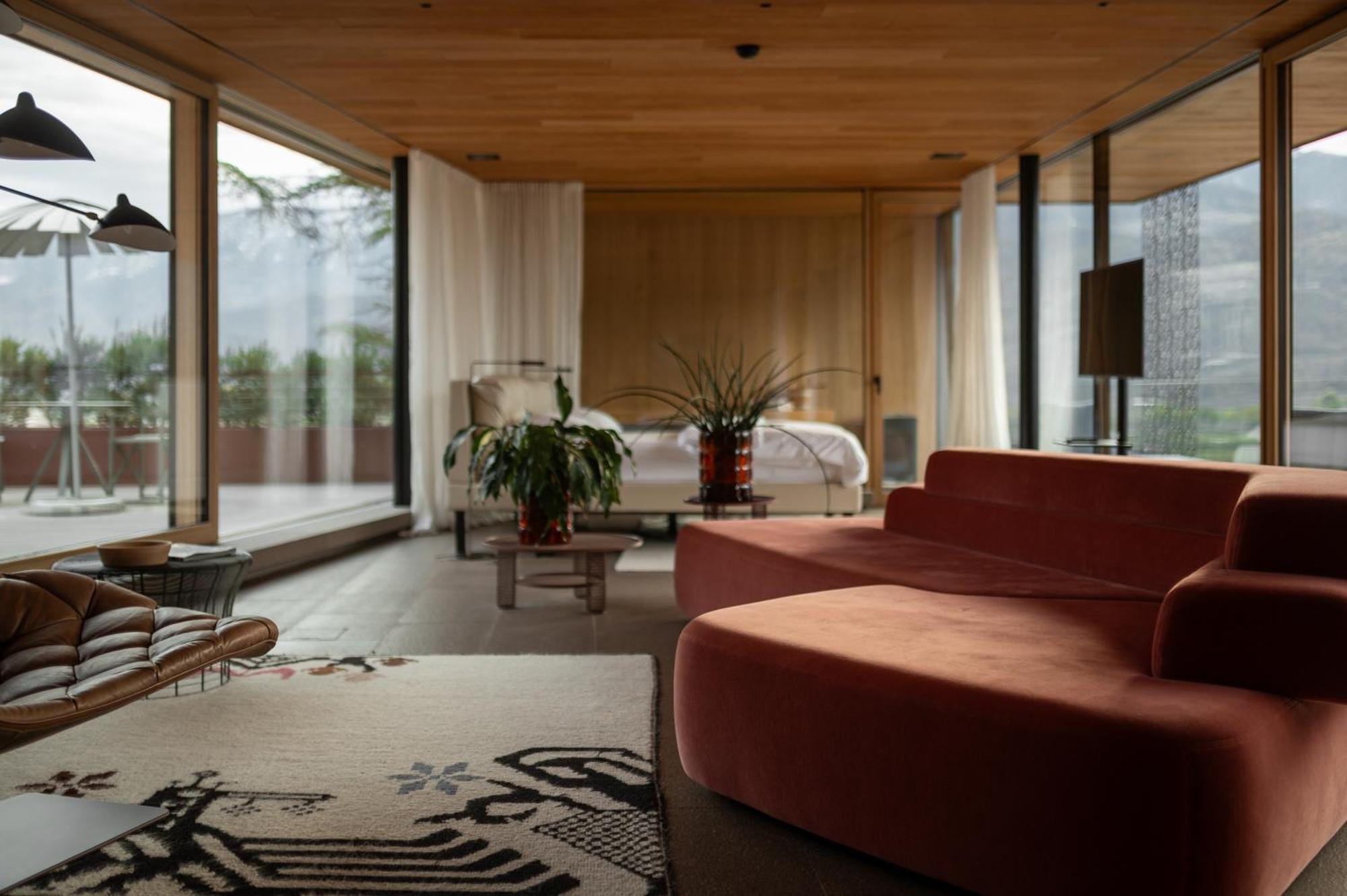 Hotel Muchele Postal / Burgstall ภายนอก รูปภาพ