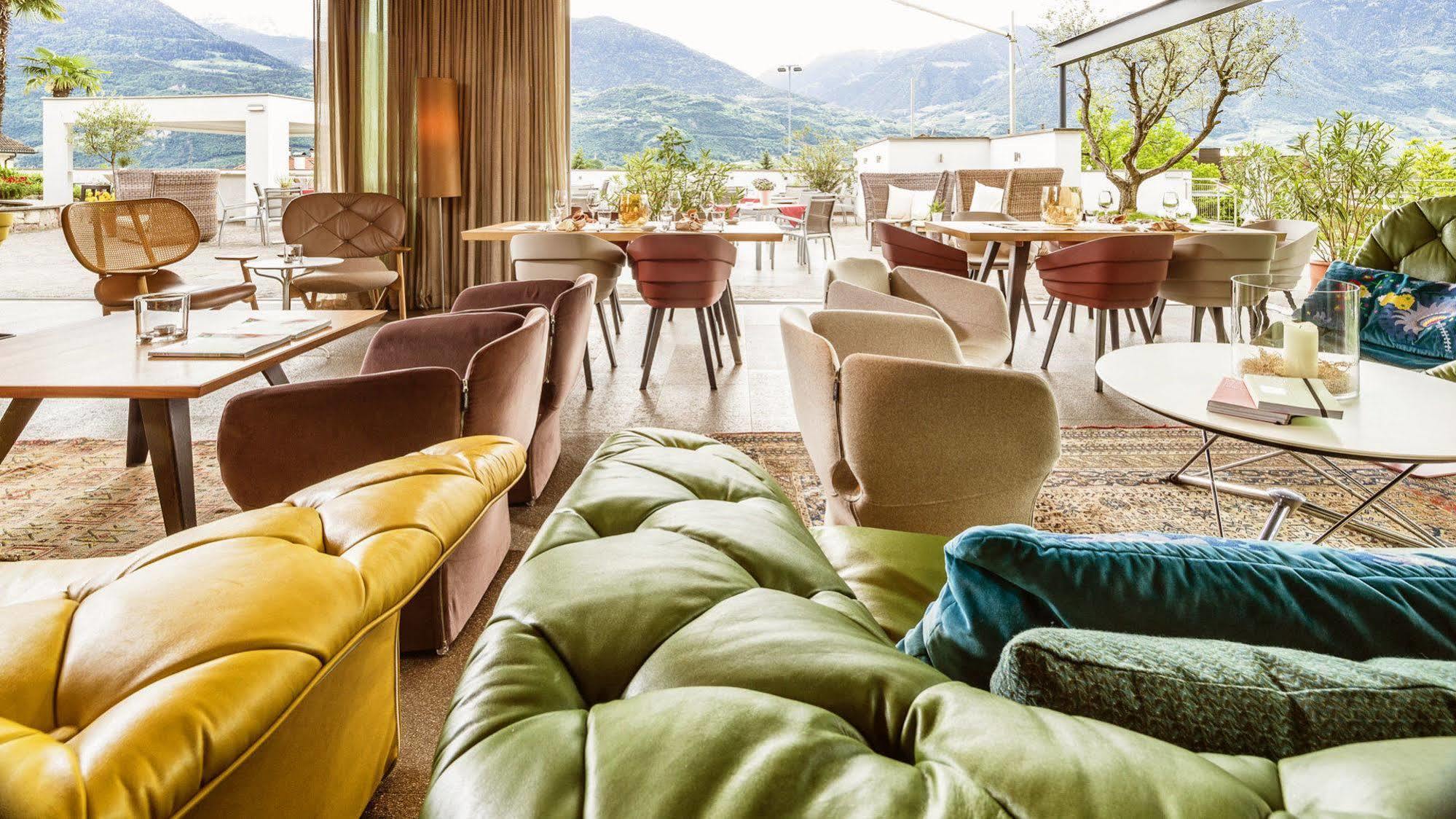 Hotel Muchele Postal / Burgstall ภายนอก รูปภาพ